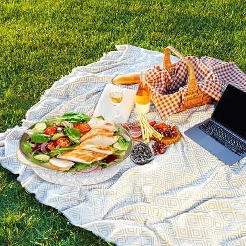 3 Set 11.8" Chilled Serving Tray with Compartments in Clear, alternate view 2